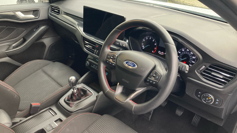 Ford Focus 1.0 EcoBoost ST-Line 5dr Petrol Estate